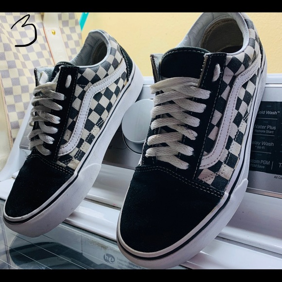 (SOLD) - Picture 4 of 5